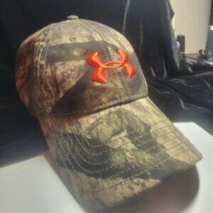 Under Armour Camo Snapback Hat – 6-Panel Adjustable